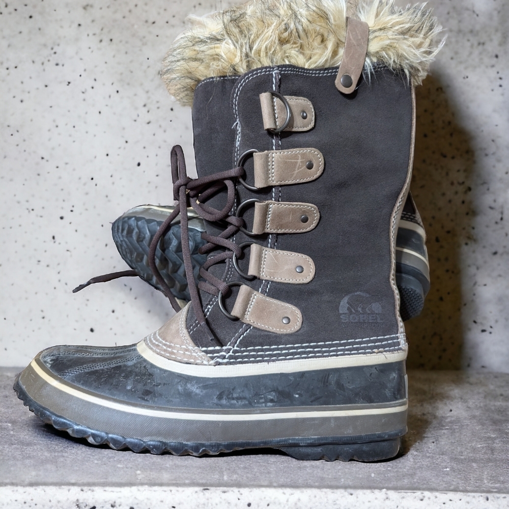 Sorel Joan of Arc boots